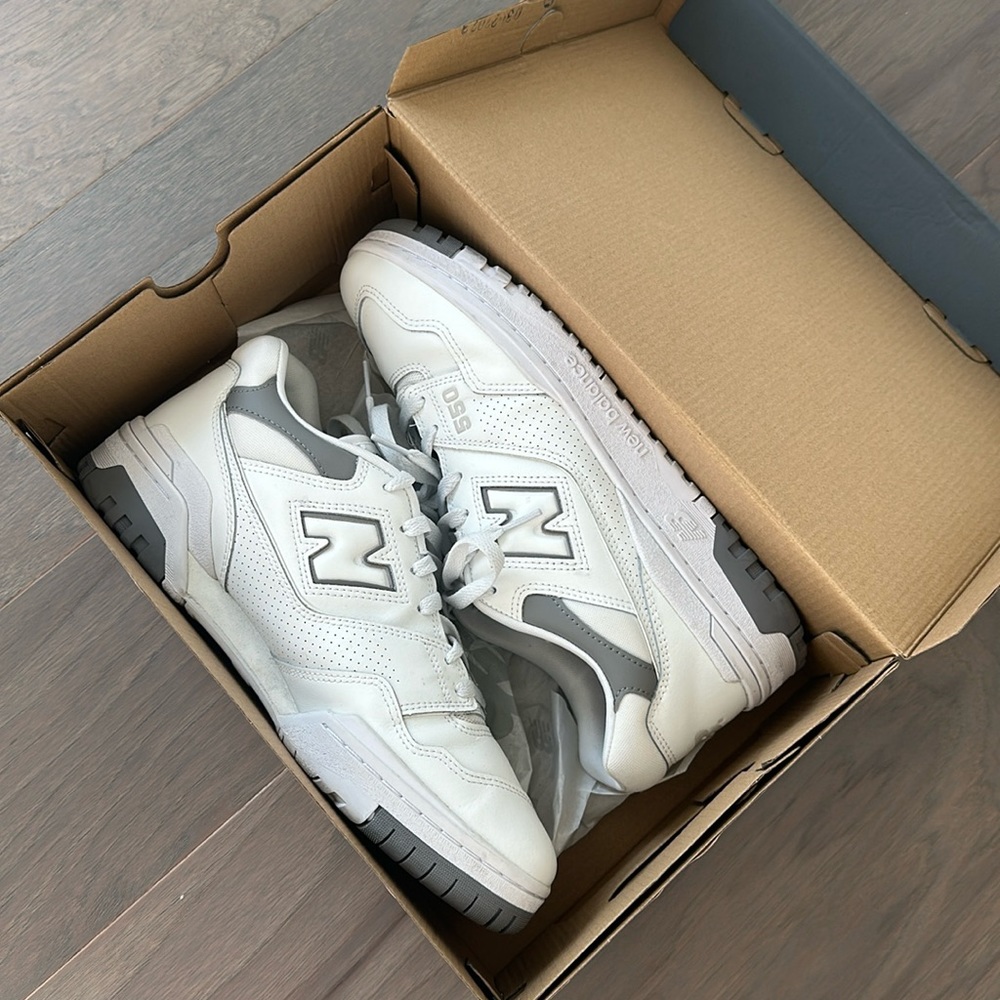 New Balance 550